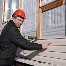 Best Siding Removal and Disposal  in Gibraltar, MI